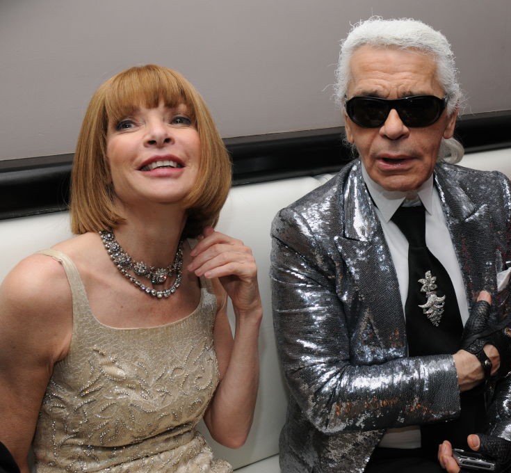 Anna Wintour az amerikai VOGUE főszerkesztője és a VOGUE kreatív igazgatója és Karl Lagerfeld