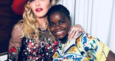 Madonna az ÖSSZES gyermekével egy képen!