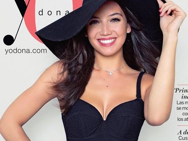 Újra pikáns fotósorozaton vetkőzik a sztárcsemete