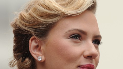 Scarlett Johansson 11 klasszikus frizurája