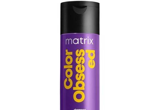 Ezt a hibát szinte mindenki elköveti hajfestés után, pedig csodaszép maradna az árnyalat, ha elkerülnénk ezt a bakit