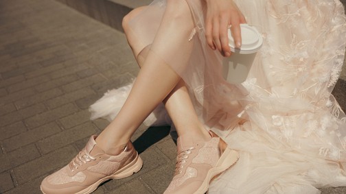 A Daalarna esküvői sneaker kollekciót dobott piacra a Batz cipőmárkával