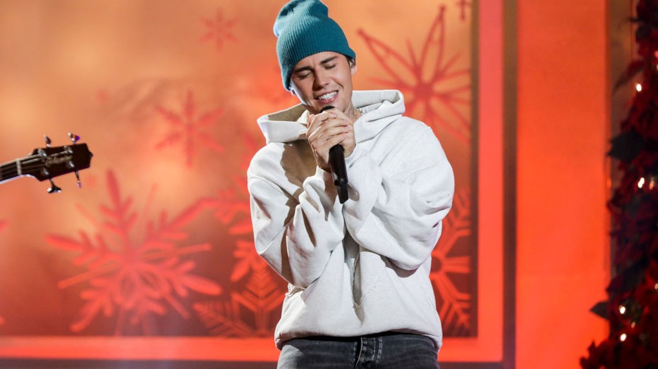 Justin Bieber még Elvis Presley rekordját is megdöntötte, és nemsokára Budapesten koncertezik