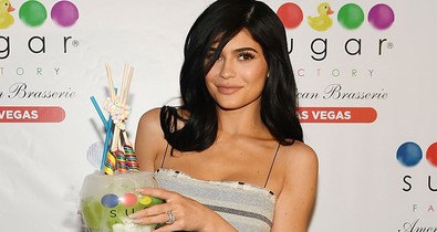 Kylie Jenner születésnapját egy luxus yachton tartják, aminek az árát kimondani sem tudjuk