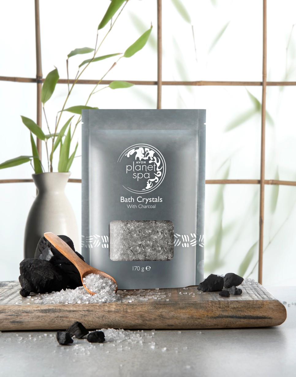 GlamDrop: Bronzos sminkek és frissítő kényeztetés vár