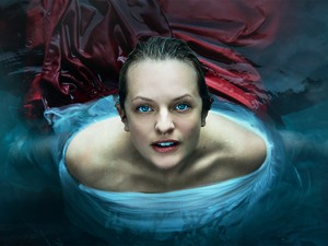 A szolgálólány meséjének 5. évadától garantáltan pattanásig fognak feszülni az idegeink