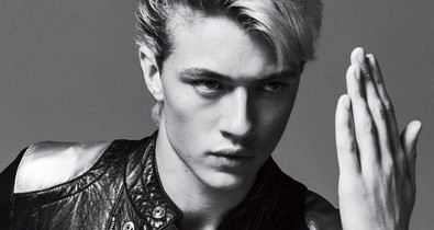 12 évesen már a Vogue-ban pózolt, de az Instagramon lett sztár ez a szuperhelyes srác