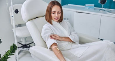 Keveset mozgunk, rosszul alszunk, rosszul táplálkozunk - De tényleg az infúzió koktél a legjobb megoldás?