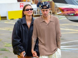 Justin Bieber gyönyörű fotóval bizonyította: nem is lehetne szerelmesebb a feleségébe, Hailey Bieberbe