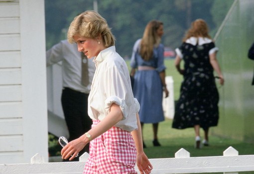 10 időtlen nyári szett Diana hercegnétől, ami ma is pont ugyanolyan divatos, mint 30 éve