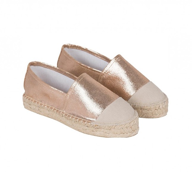 Aranyszínű bebújós cipő PARFOIS 5495 Ft, Glamour-napokon 4397 Ft