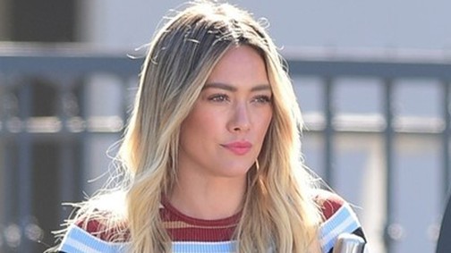 Készülj a tavaszra: Hilary Duff tökéletes szettje lesz az inspirációd