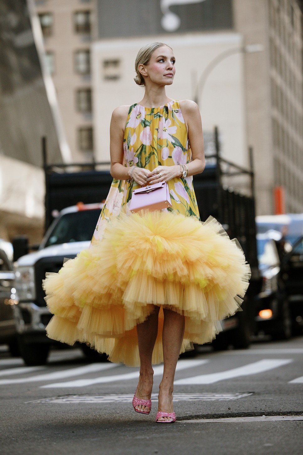 New York str F23 0906