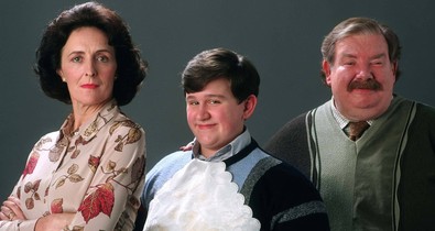 Te ráismersz? Így néz ki ma a Harry Potter Dudley Dursley-jét alakító színész