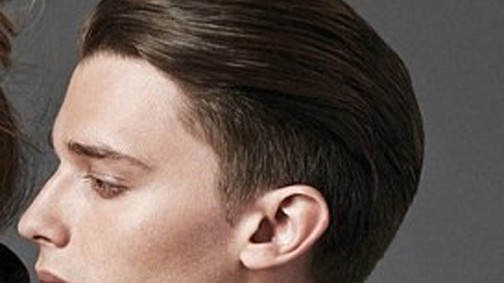 Arnold Schwazenegger fia modell lett!