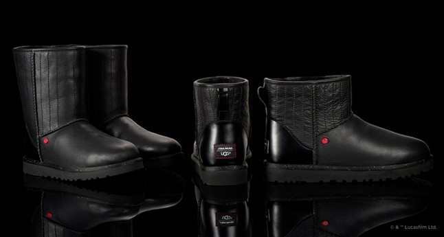 Csúnya csizma Darth Vaderre is!