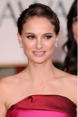 Az lehetséges, hogy két szépségpötty a szépséget is megkétszerezi? Natalie Portmant elnézve, szerintünk igen!