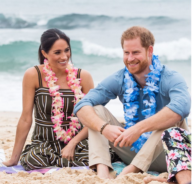 Meghan és Harry egy romantikus szappanopera főszereplői is lehetnének ebben a szettben