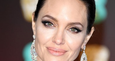 Hoppá: Angelina Jolie politikusként képzeli el a jövőjét