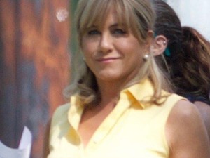 Te jó ég! Jennifer Aniston átlagos városi anyukává változott!