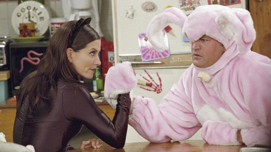 A halloween egy lehetőség a mulatságra és az új hagyományok megteremtésére - akkor mi a bajuk vele az embereknek?