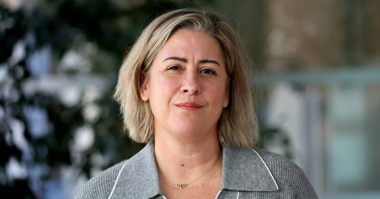 Giséle Pelicot lányának megrendítő vallomása: „Egyszerre vagyok áldozat, és az elkövető gyermeke” 