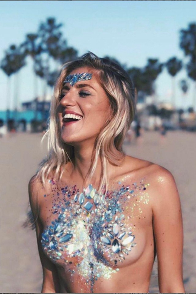 Őrületes fesztiváltrend idén: a csillámcicik