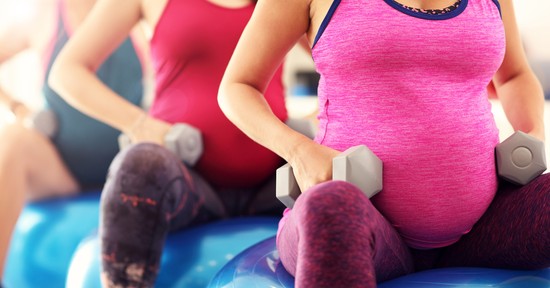 Megelőzhető a szétnyílt hasizom kialakulása a terhesség alatt?