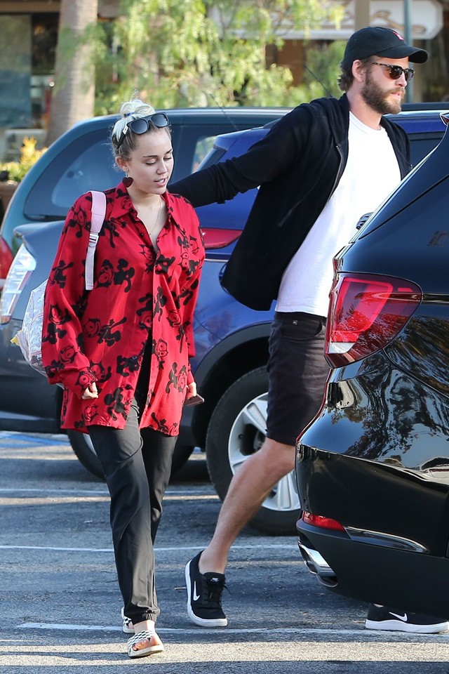 Miley Cyrus és Liam Hemsworth