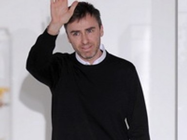 A magyar modell sírva búcsúztatta a tervezőt!