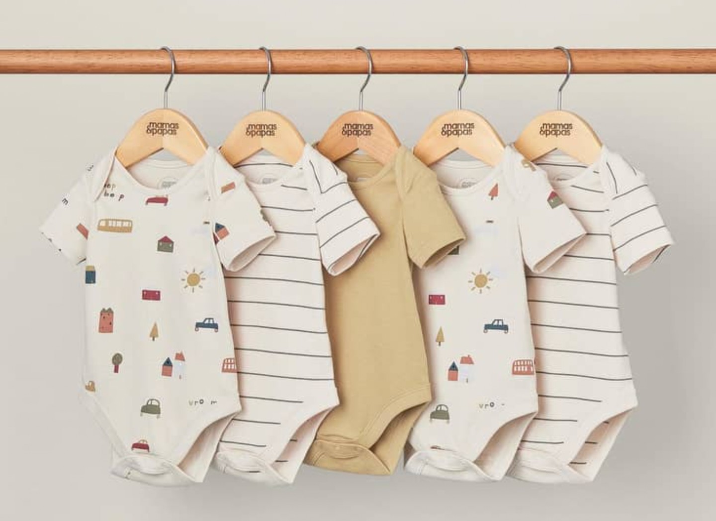 MAMAS&PAPAS 12 990 Ft GLAMOUR-napokon 10 390 Ft