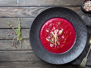 Ezzel a levessel bombaformába kerülsz a nyárra