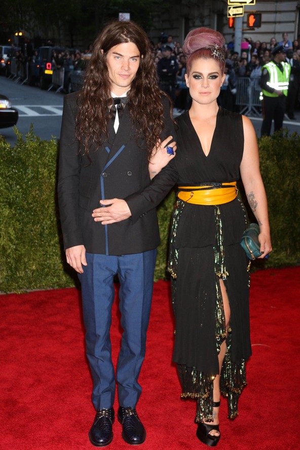 Matthew Mosshart és Kelly Osbourne a 2013-as Met gálán