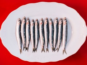 Ez a tápanyag kulcsfontosságú lehet az Alzheimer-kór megelőzésében, mégsem fogyasztasz belőle eleget