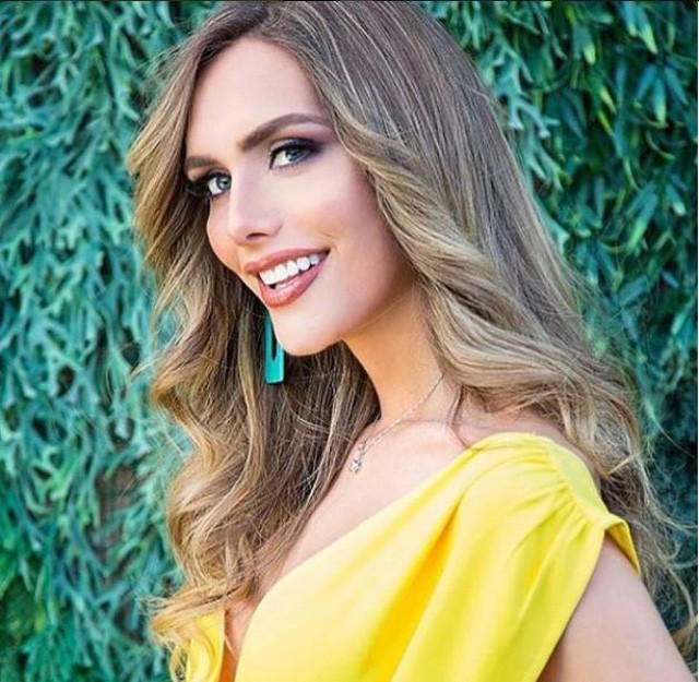 Angela Ponce