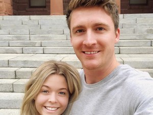 Hű! Titokban férjhez ment a Pretty Little Liars sztárja!