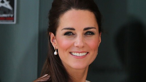 Észrevetted, hogy Kate Middleton igazából mindig ugyanazt a frizurát viseli?
