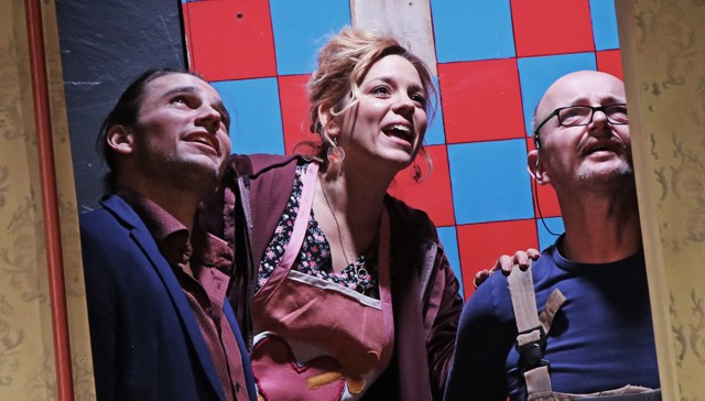 ˝Örömet okoz, ha a színjátszáson keresztül megfogalmazhatom, ami érdekel˝- Bata Évával beszéltünk