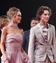 3. Timothée Chalamet és Lily-Rose Depp:Bár nem hozták nyilvánosságra, hogy pontosan mikor szakítottak, de a bájos Lily-Rose Depp és Timothée Calamet áprilisban jelentették be, hogy egy ideje már nincsenek együtt.