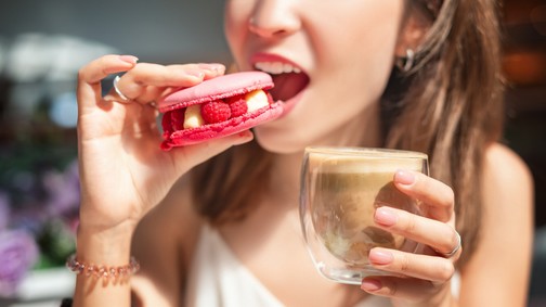 4 dolog, ami miatt állandóan cukor után sóvárogsz: nem is gondolnád, mi áll a háttérben