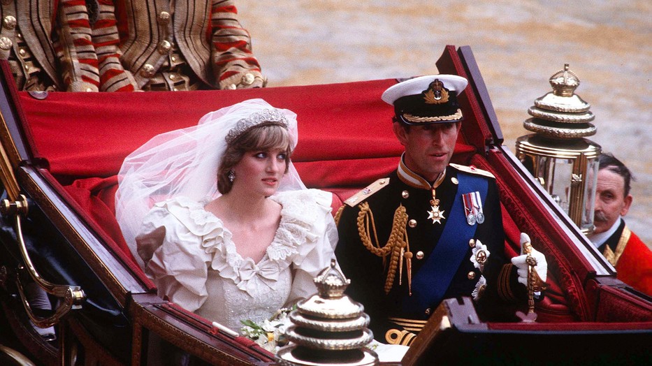 Diana hercegné esküvője nem éppen olyan volt, mint amilyennek megálmodta