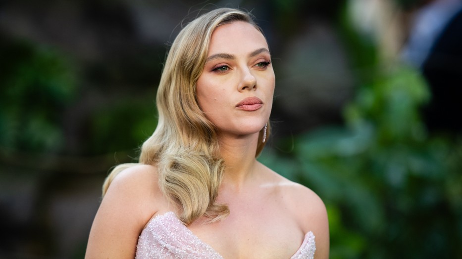 Scarlett Johansson meztelenruhája egyszerűen lélegzetelállító
