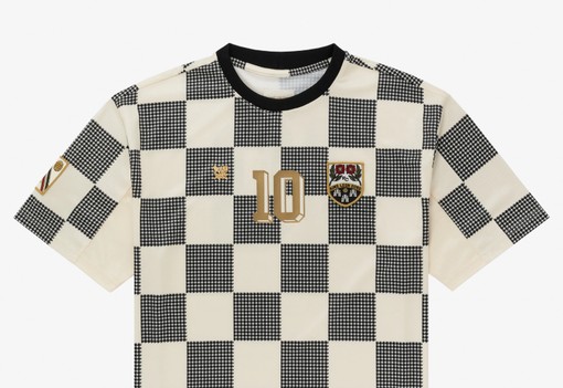 A divatvilág a focit ünnepli, most mindenki futballmezben jár