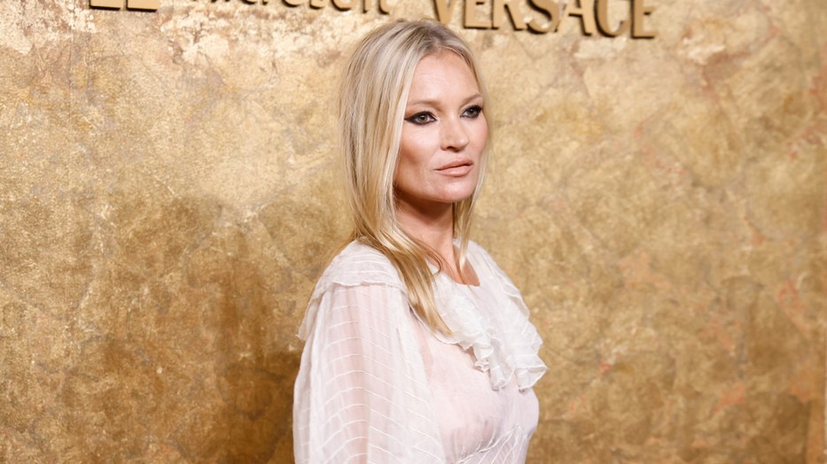 Kate Moss mindig is a meztelenruhák koronázatlan királynője volt