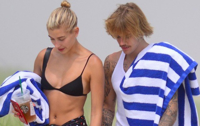 Justin Bieber, a bajuszos hősszerelmes