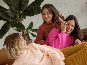 A legvagányabb pulcsit keresed az őszre? Ennél a magyar márkánál biztosan megtalálod!