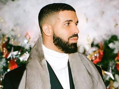 Drake félmeztelen szelfijét minden nőnek látnia kell