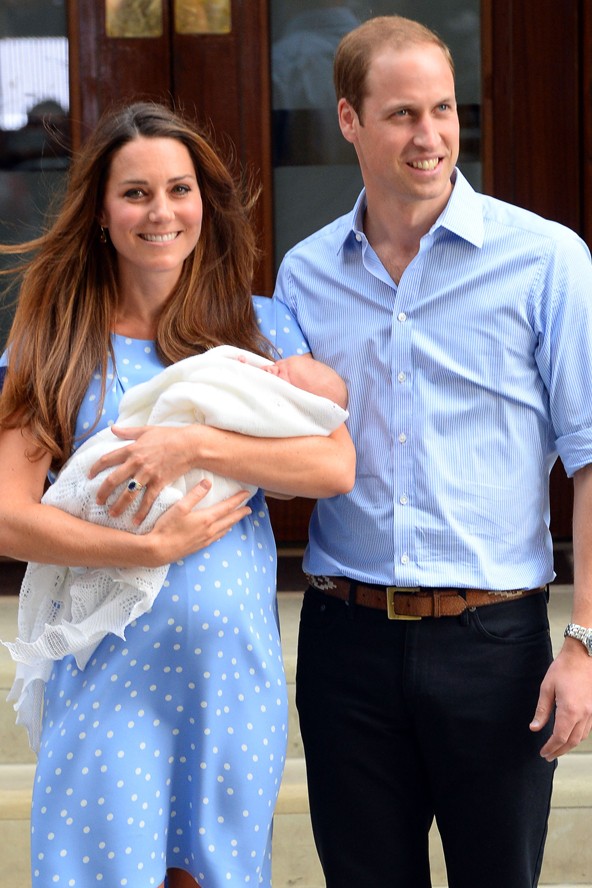 Megmutatták a világnak az újszülött herceget!