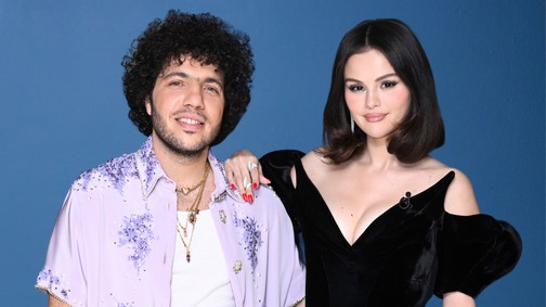 Selena Gomez szerelme hatalmas lépésre szánta rá magát, Benny Blanco arca teljesen megváltozott