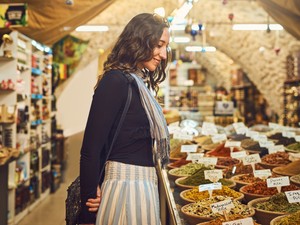 Ez a csodafűszer csökkenti a gyulladást és még a hangulatodnak is jót tesz, mégsincs ott a konyhádban